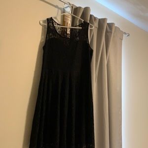 Women’s lace LBD